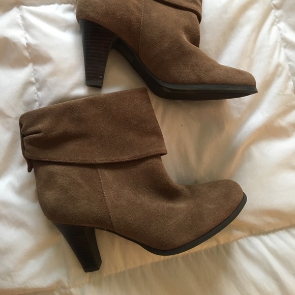 BCBG booties - Picture 2 of 4